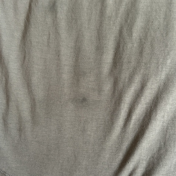 Men’s cuts curve hem t shirt - Picture 3 of 4